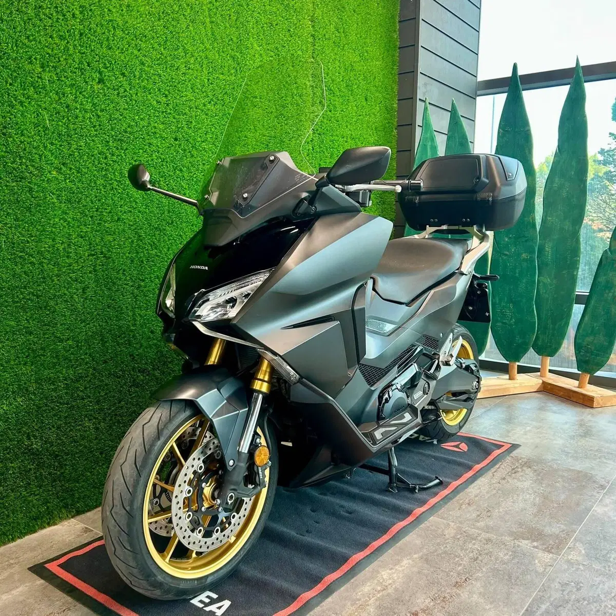 Honda Forza 750 DCT (2021 - 24) (3)