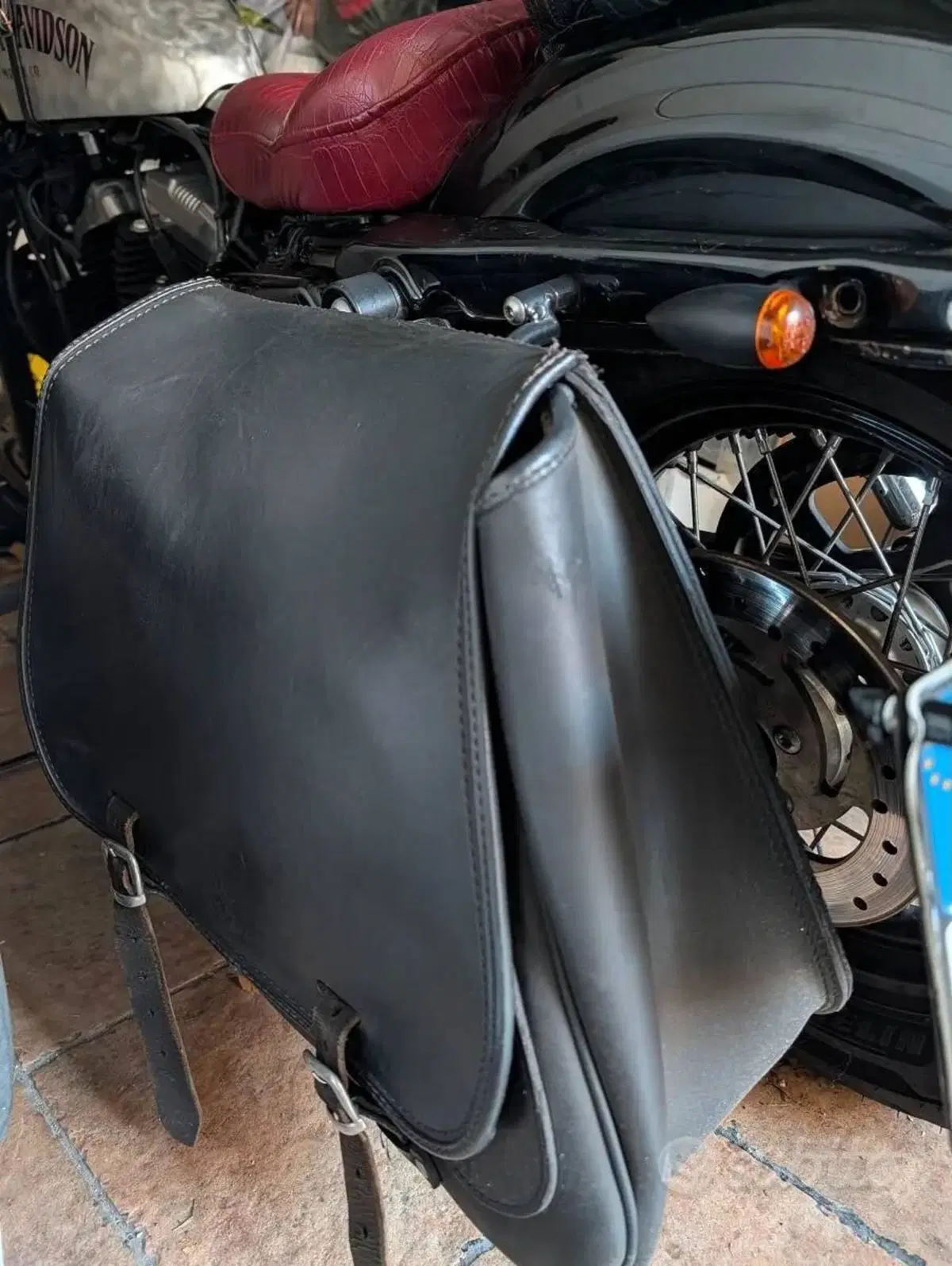 Harley-Davidson 1200 Custom (2007 - 13) - XL 1200C (4)