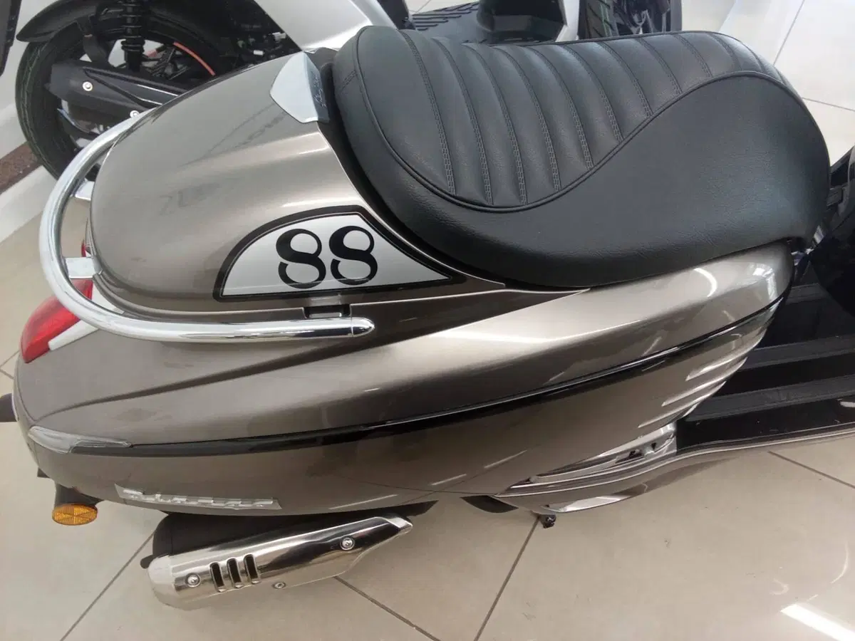 Peugeot Django 125 Classic Cafe Racer (2025 - 26) (4)