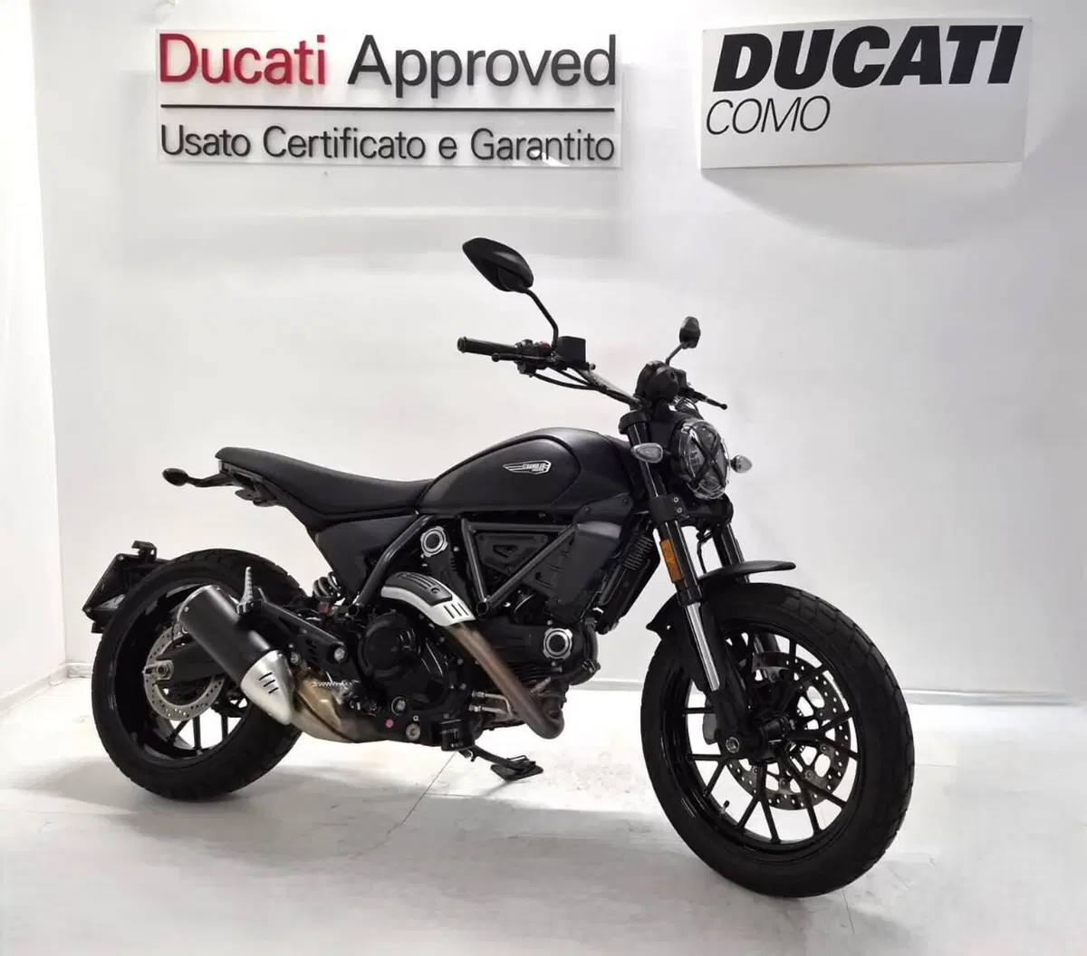 Ducati Scrambler 800 Icon Dark (2025 - 26)