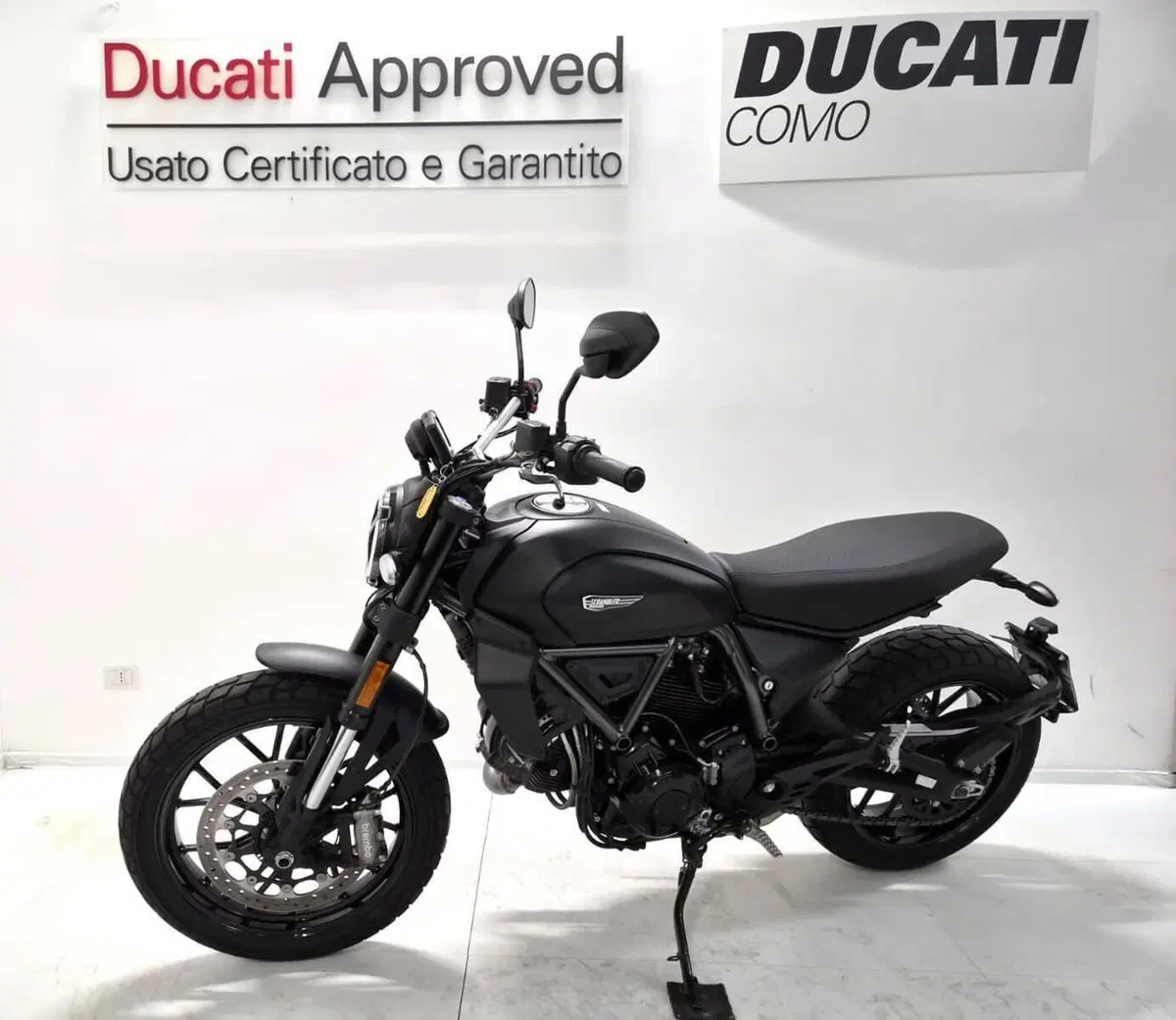 Ducati Scrambler 800 Icon Dark (2025 - 26) (2)