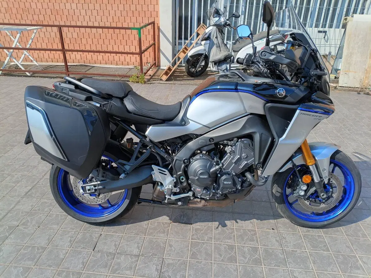 Yamaha Tracer 9 GT+ (2023 - 24) (6)