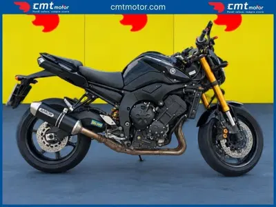Yamaha FZ8 (2010 - 12) usata