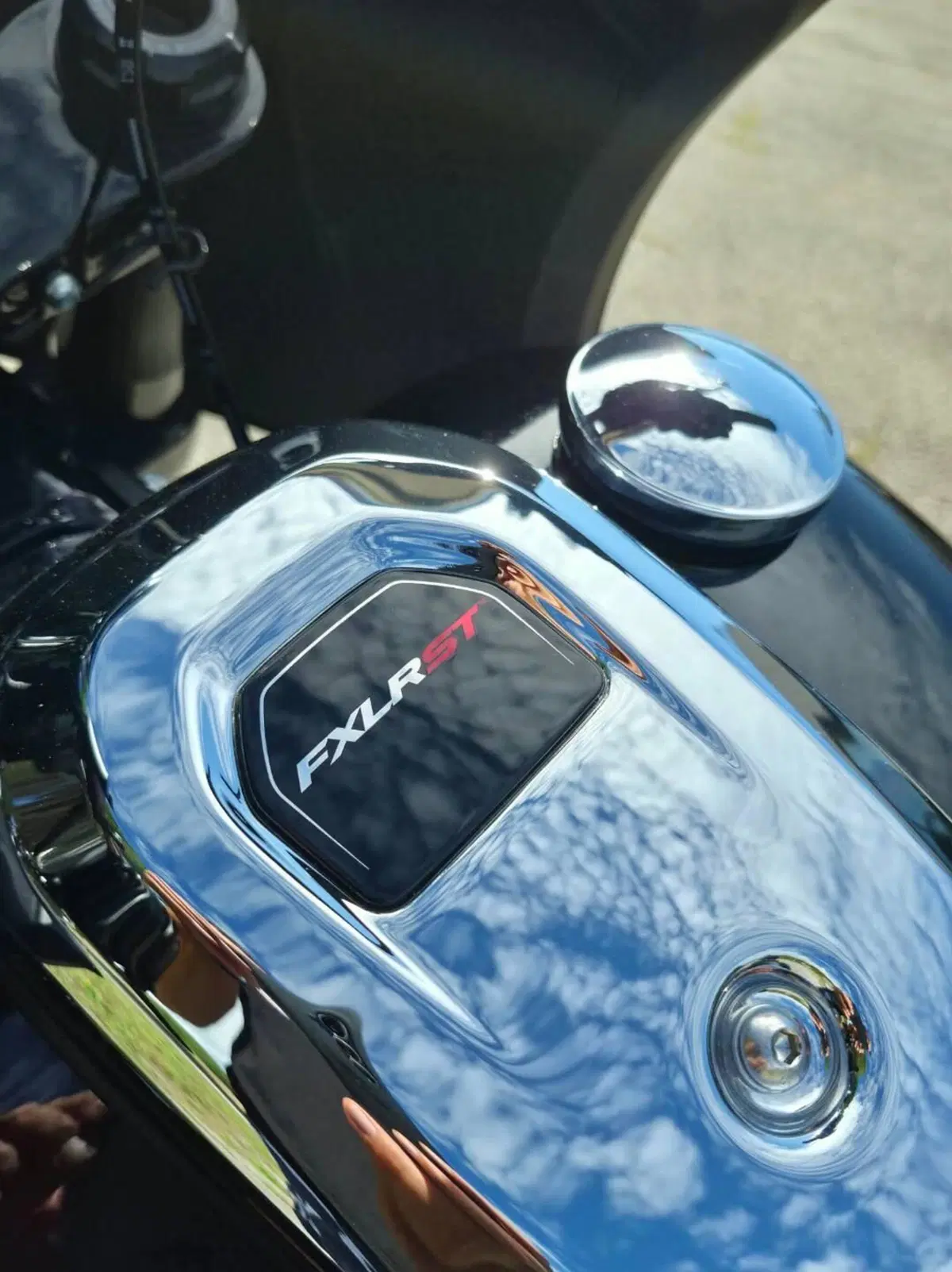 Harley-Davidson Low Rider ST (2025 - 26) (9)