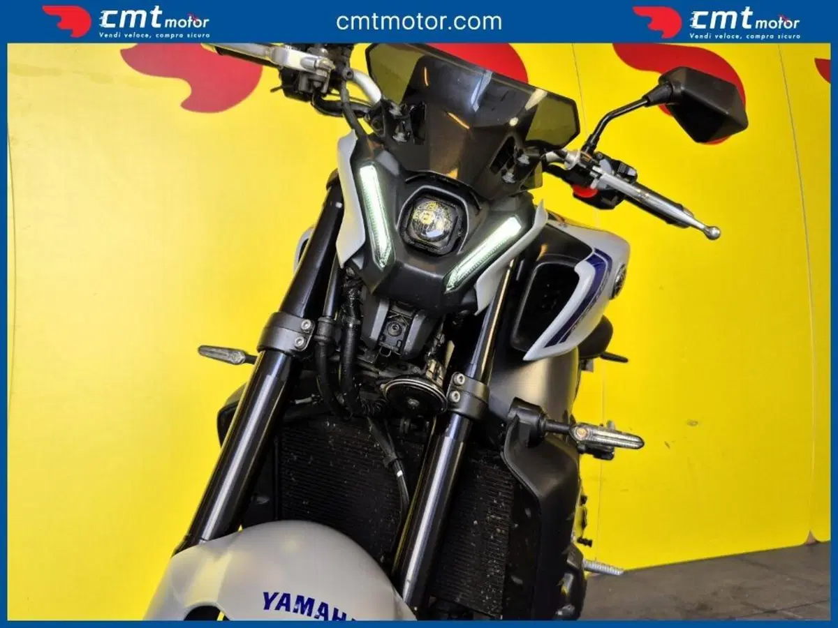 Yamaha MT-09 (2021 - 23) (7)