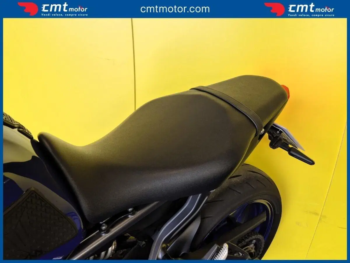 Yamaha MT-09 (2021 - 23) (9)