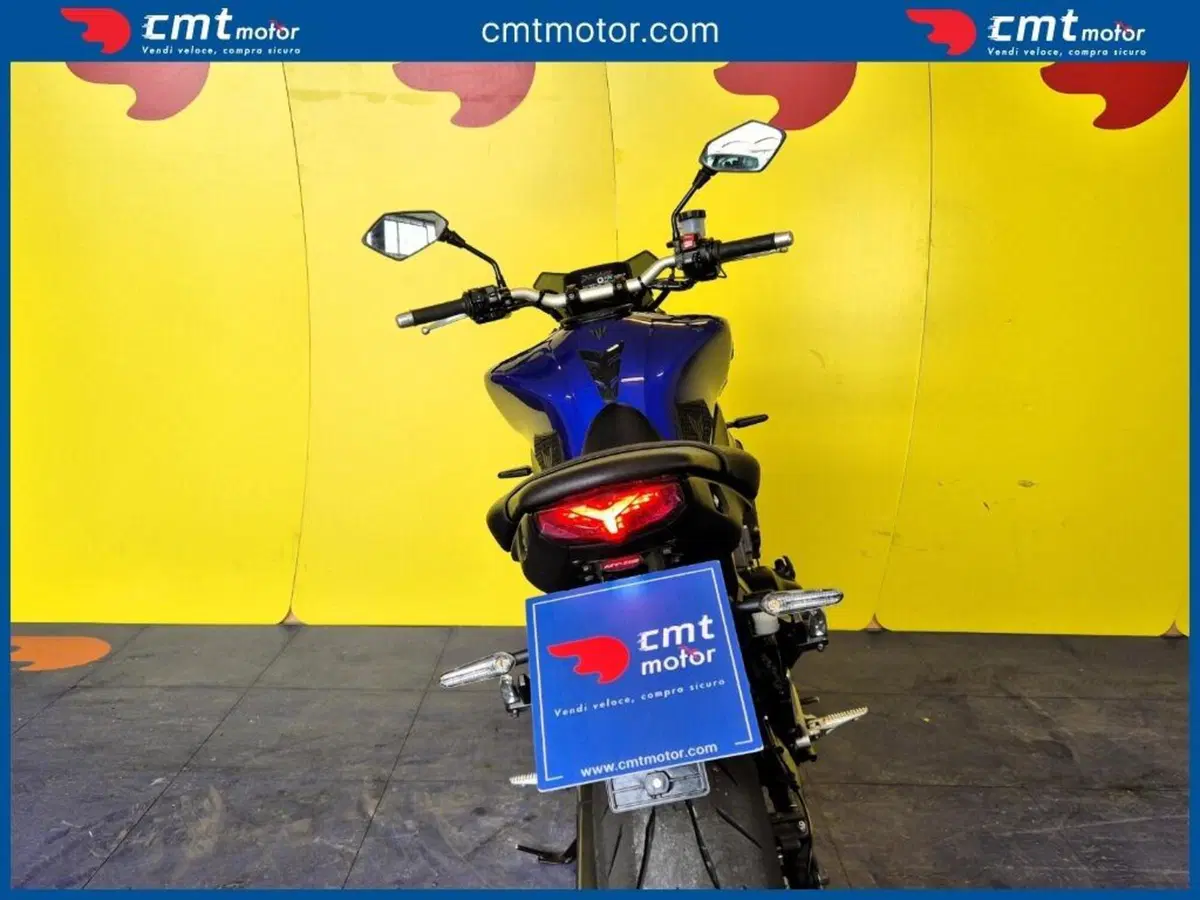 Yamaha MT-09 (2021 - 23) (10)