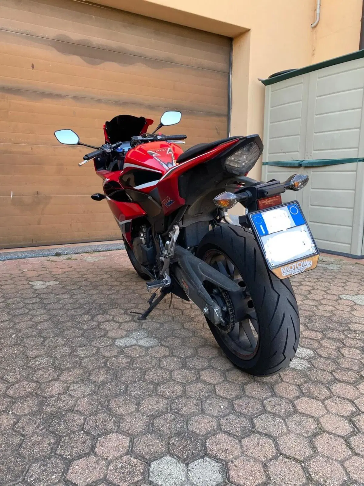 Honda CBR 500 R ABS (2017 - 18) (3)