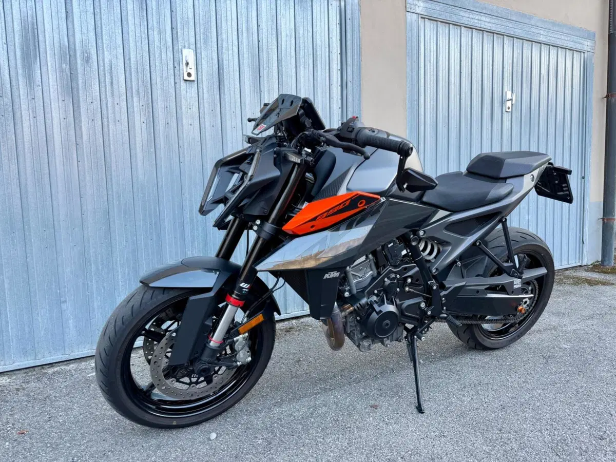 KTM 990 Duke (2024 - 26) (2)