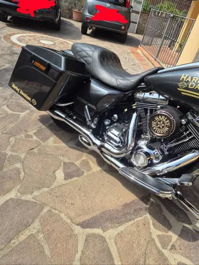 Harley-Davidson 1584 Street Glide (2008 - 10) - FLHX usata