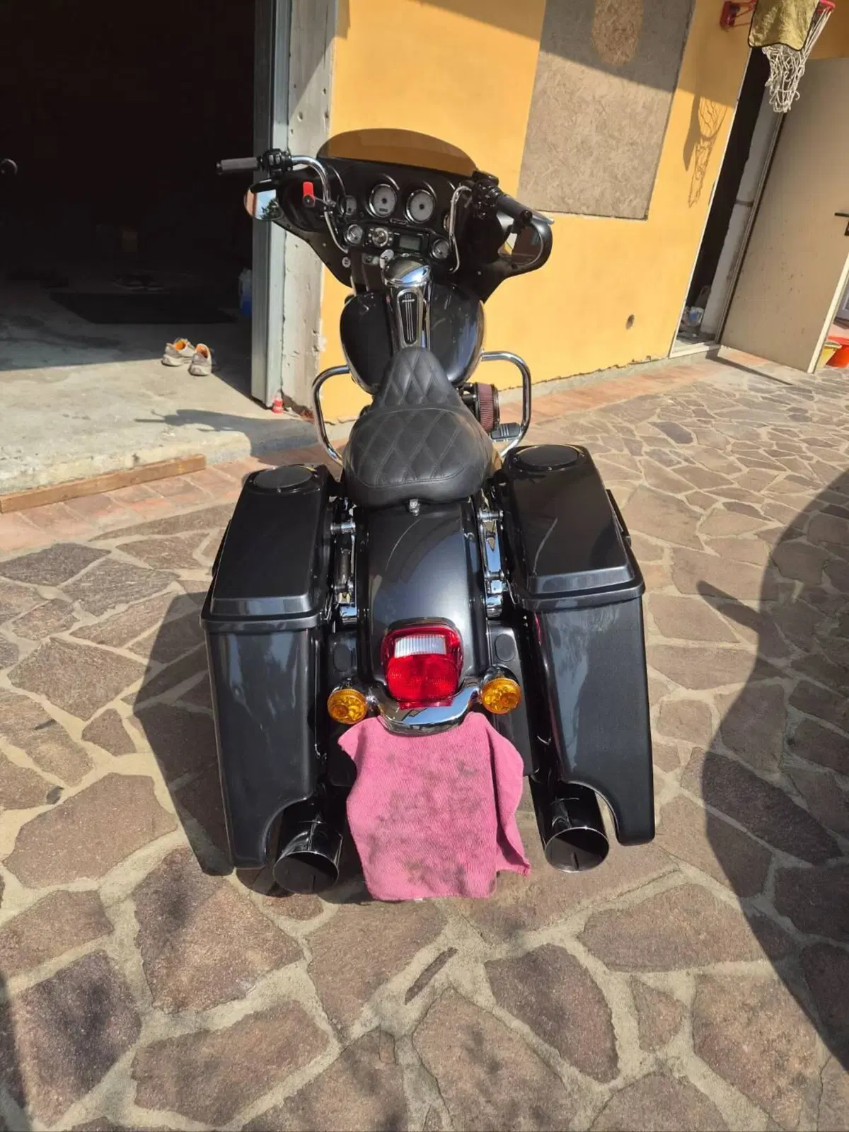 Harley-Davidson 1584 Street Glide (2008 - 10) - FLHX (2)