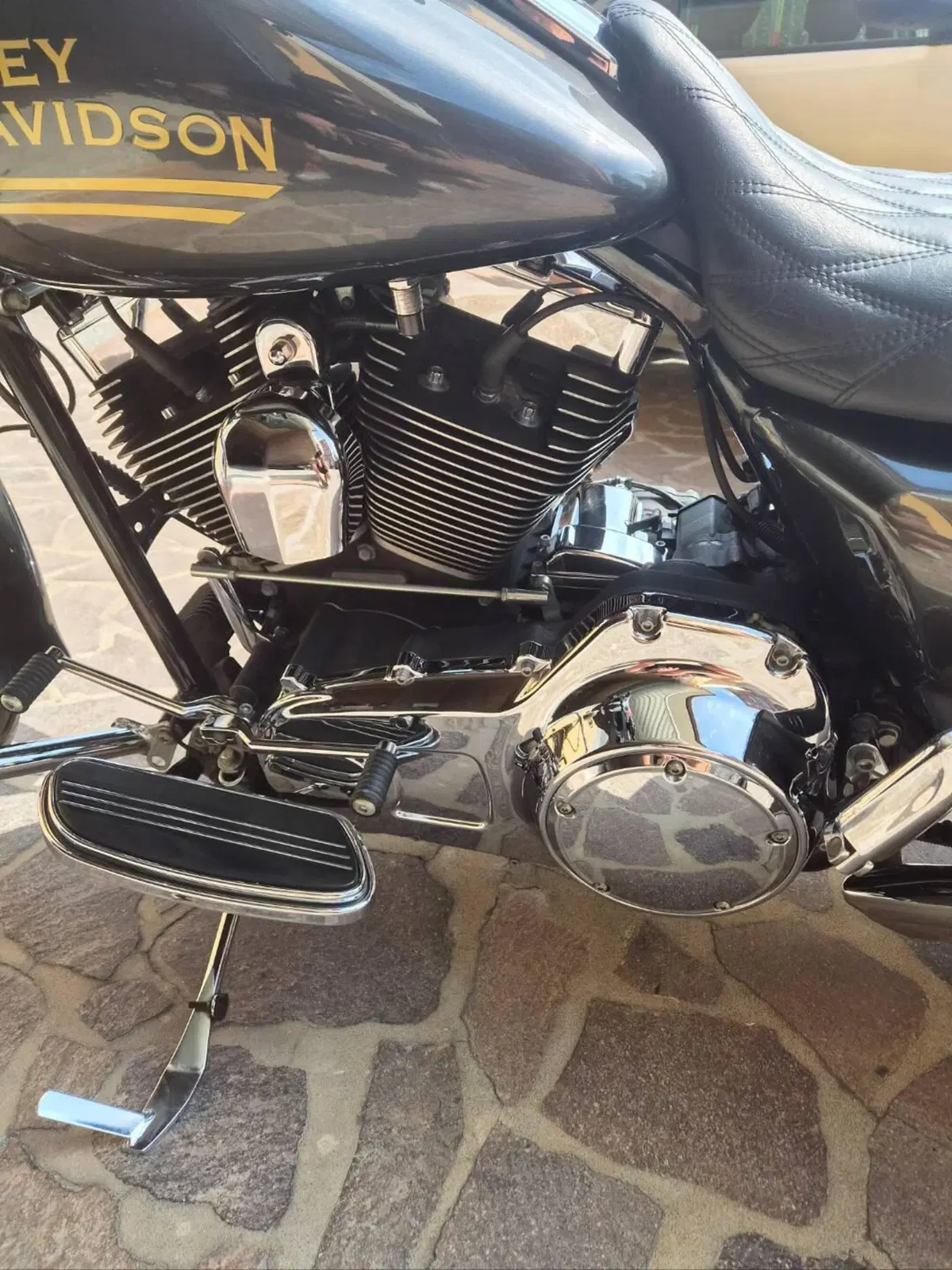 Harley-Davidson 1584 Street Glide (2008 - 10) - FLHX (8)
