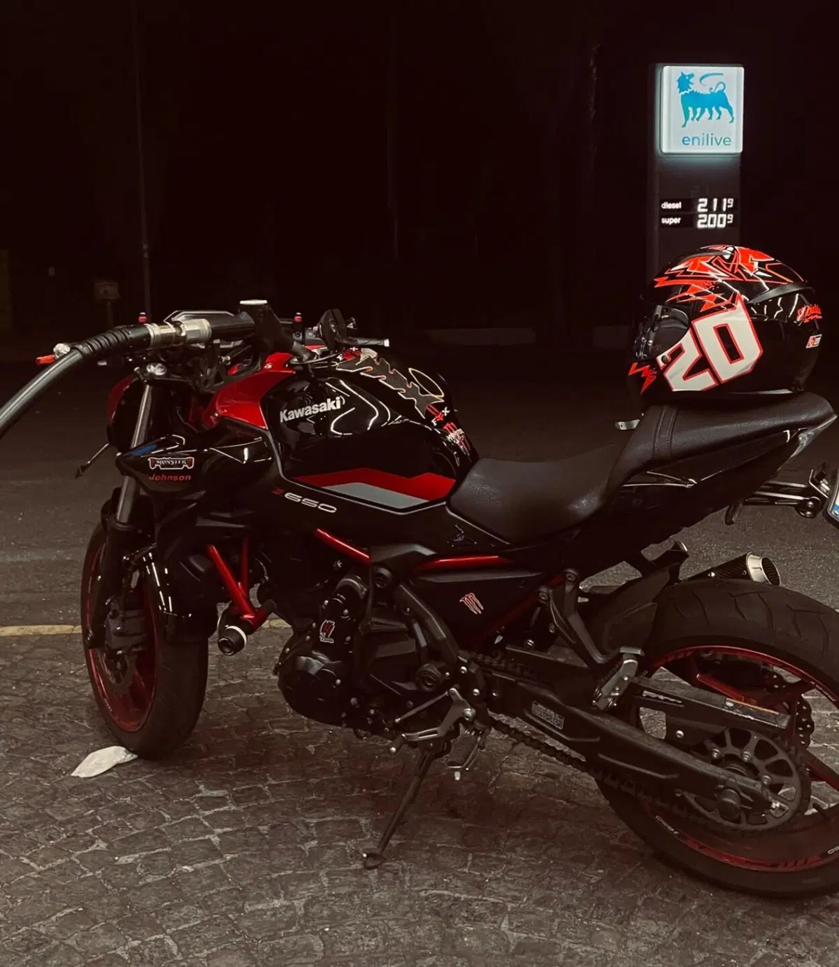 Kawasaki Z 650 (2021 - 24) (3)