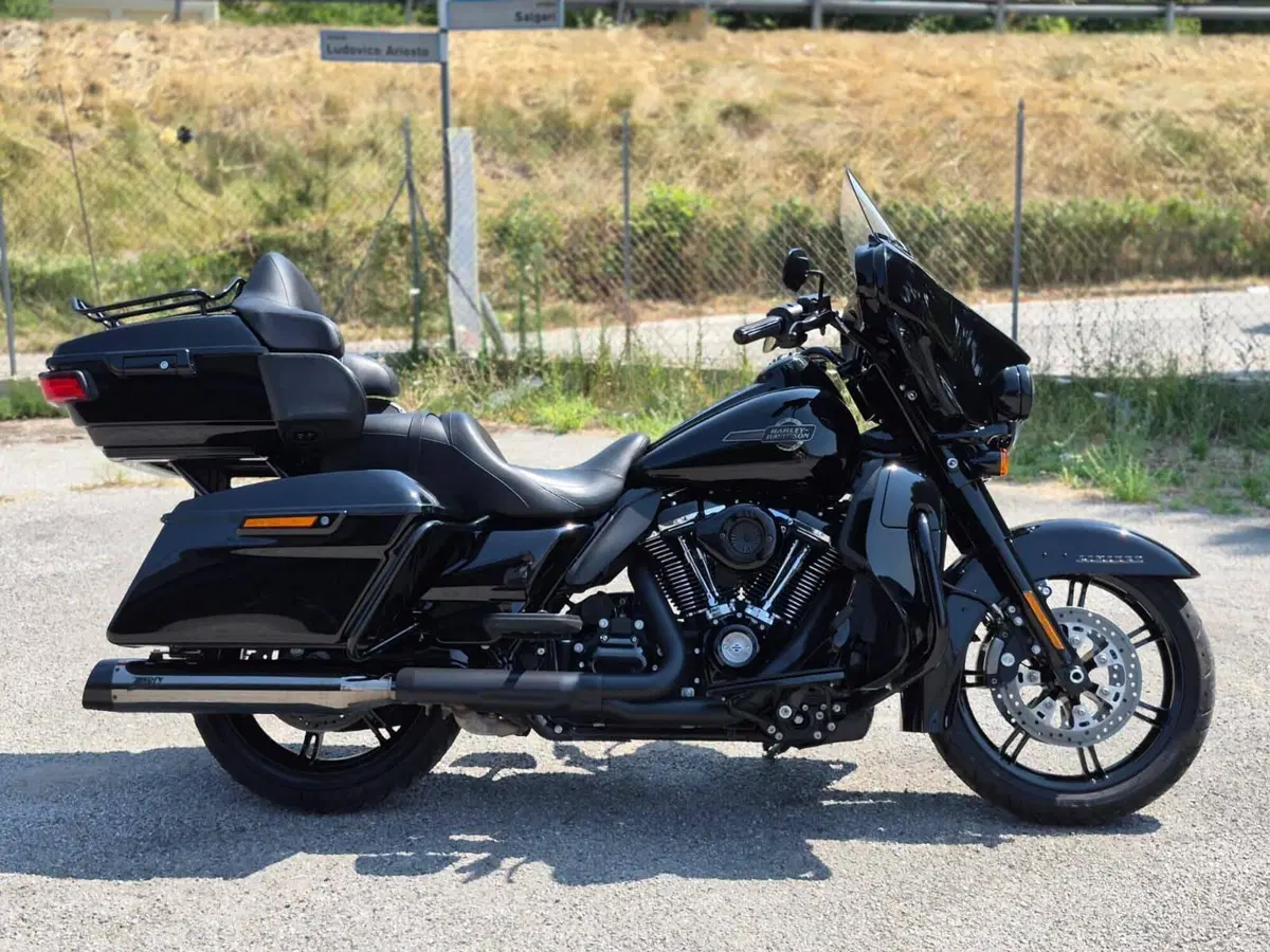 Harley-Davidson Ultra Limited (2022 - 25) (2)