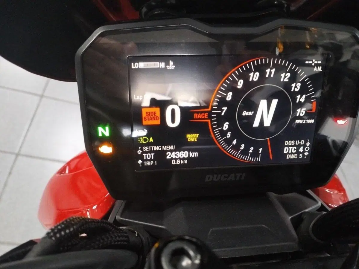 Ducati Streetfighter V4 1100 (2020) (6)