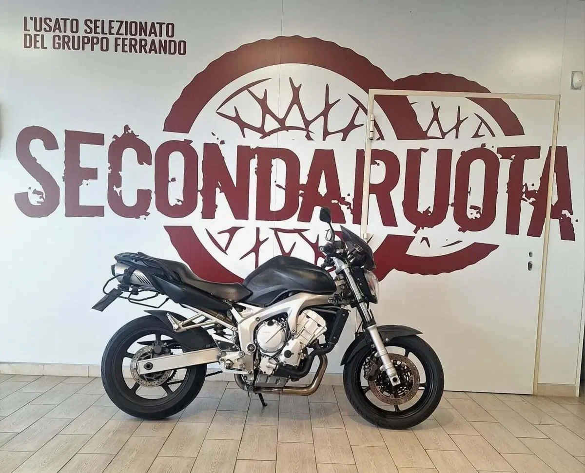 Yamaha FZ6 (2004 - 07)