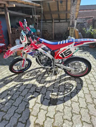 HM CRE 50 Six Competition (2011 - 15) usata