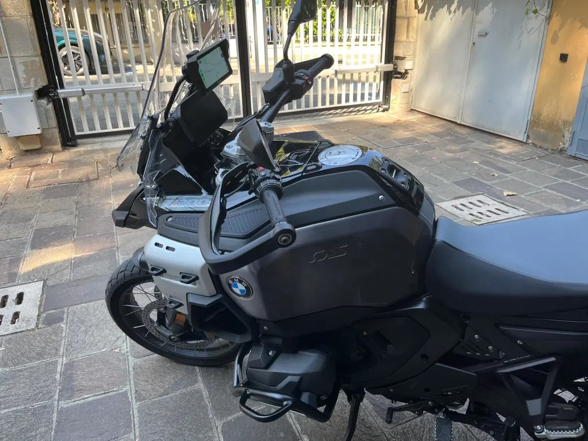 Bmw R 1300 GS Adventure ASA (2025 - 26) (6)