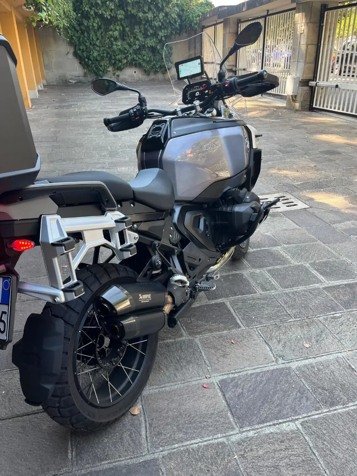 Bmw R 1300 GS Adventure ASA (2025 - 26) (8)