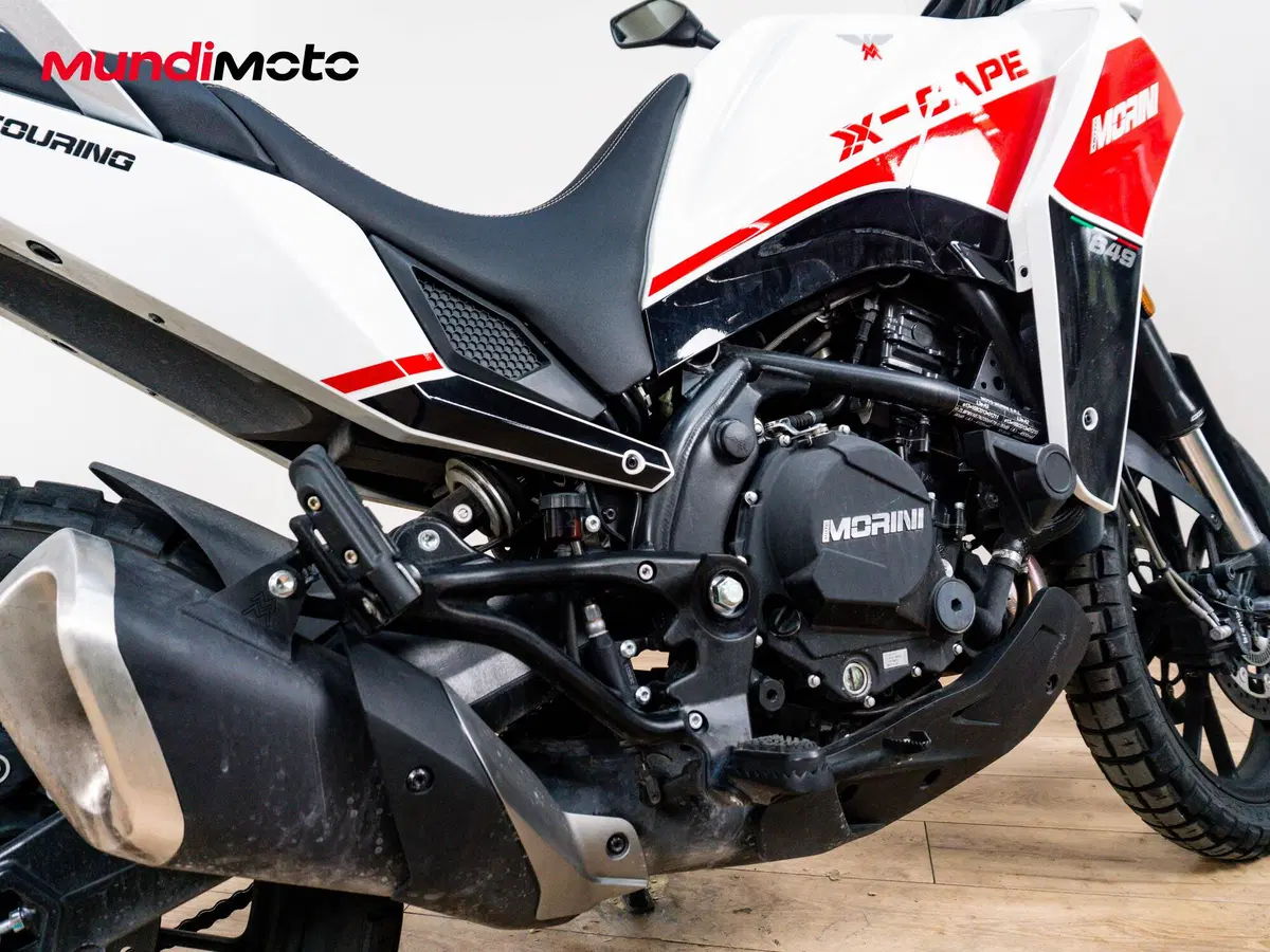 Moto Morini X-Cape 650 (2021 - 26) (4)