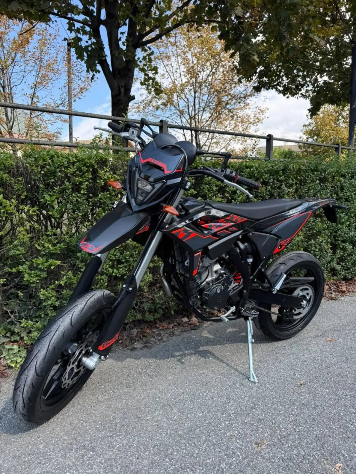 Betamotor RR 125 4T Motard T (2025 - 26) (5)