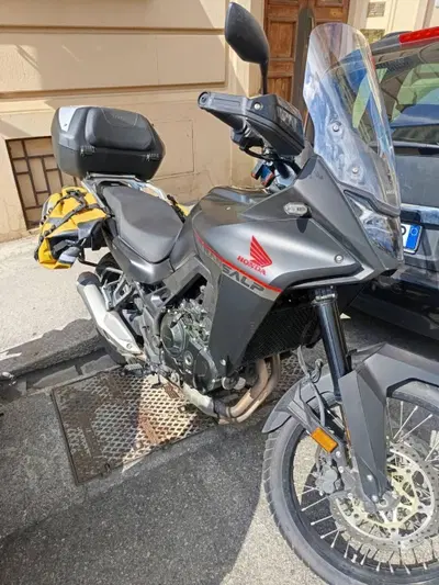 Honda Transalp XL750 Urban (2023 - 24) usata
