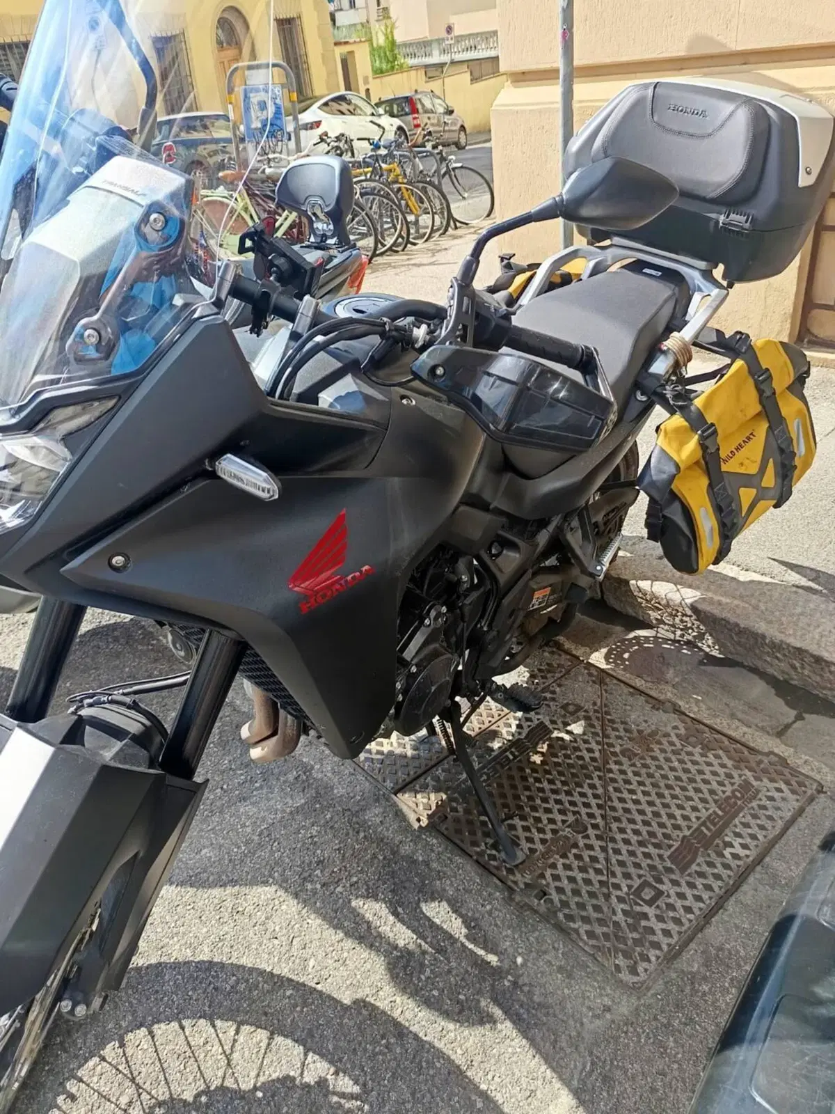 Honda Transalp XL750 Urban (2023 - 24) (3)
