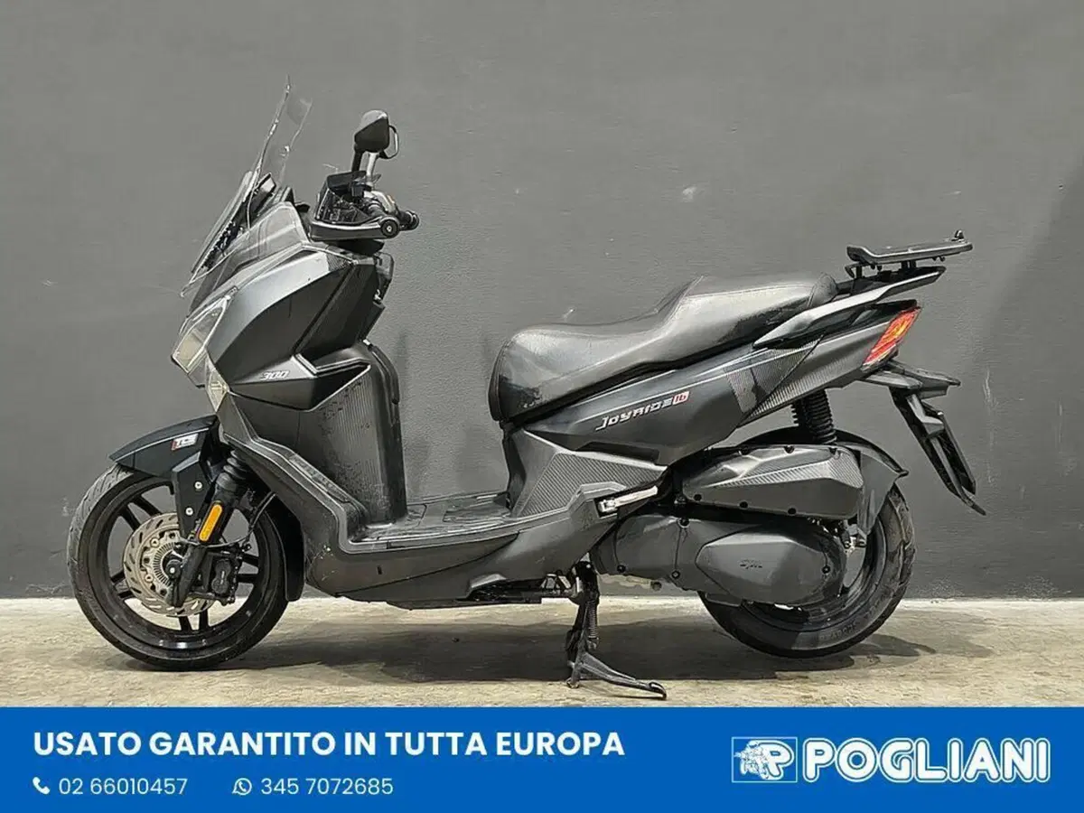 Sym Joyride 300 (2022 - 24) (5)