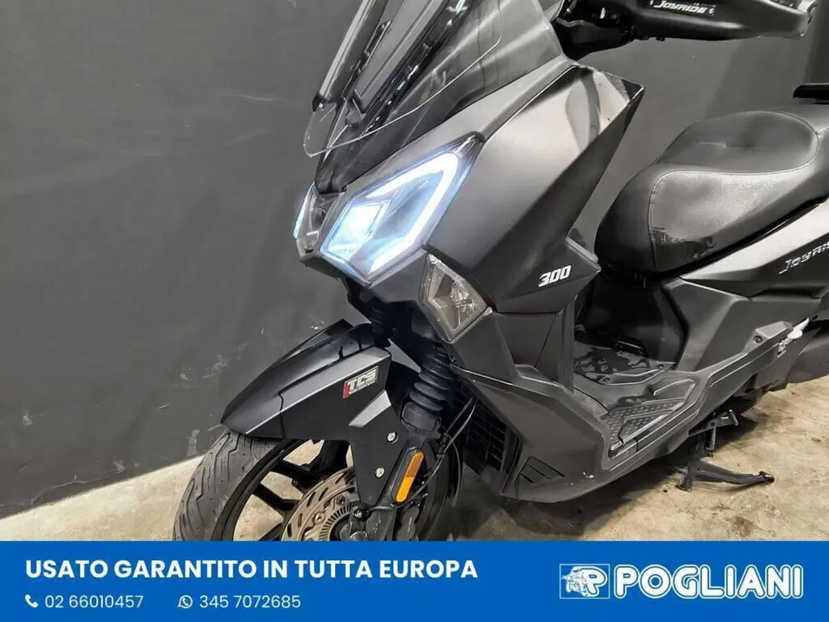 Sym Joyride 300 (2022 - 24) (8)