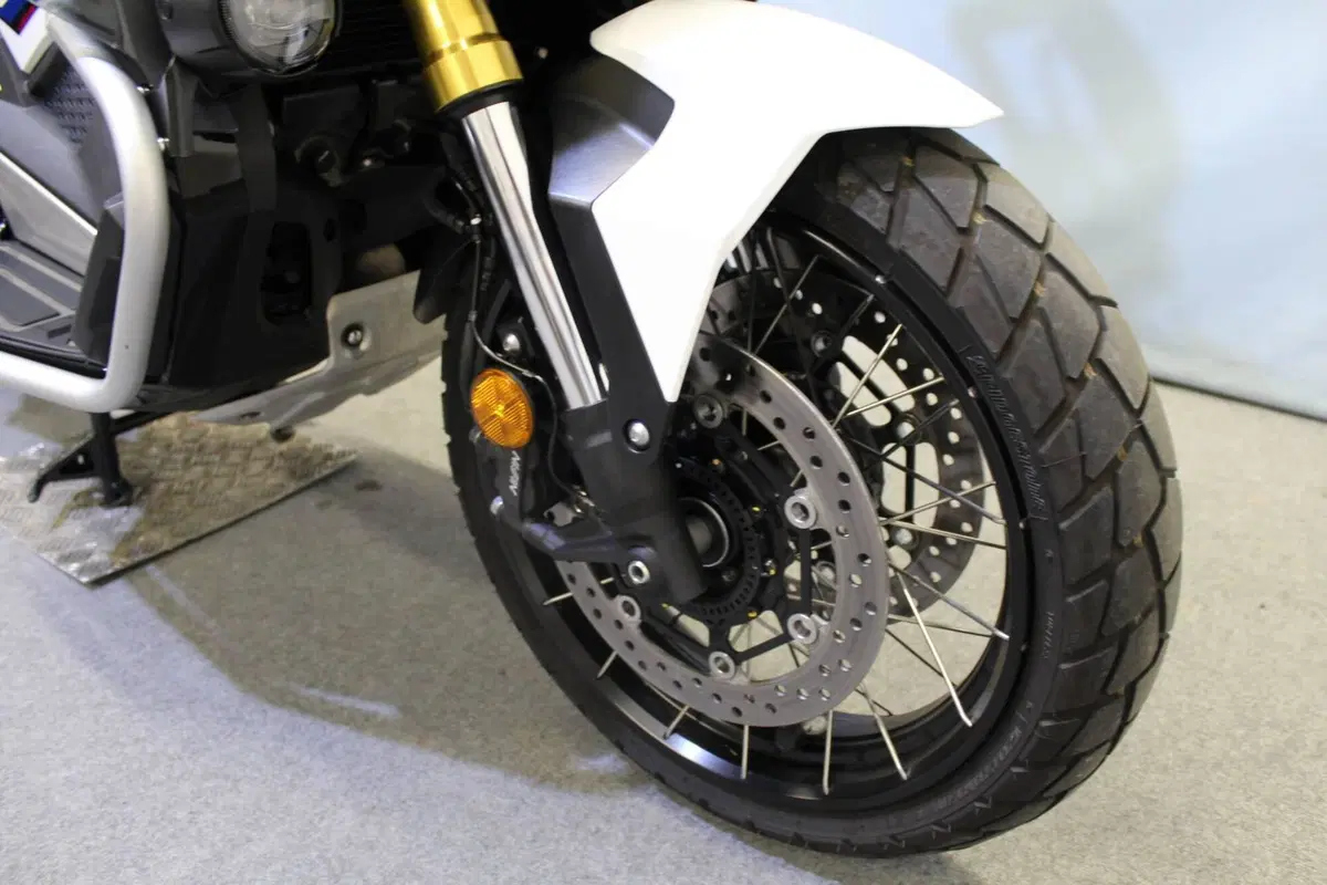 Honda X-ADV 750 Special Edition Gravel (2026) (8)