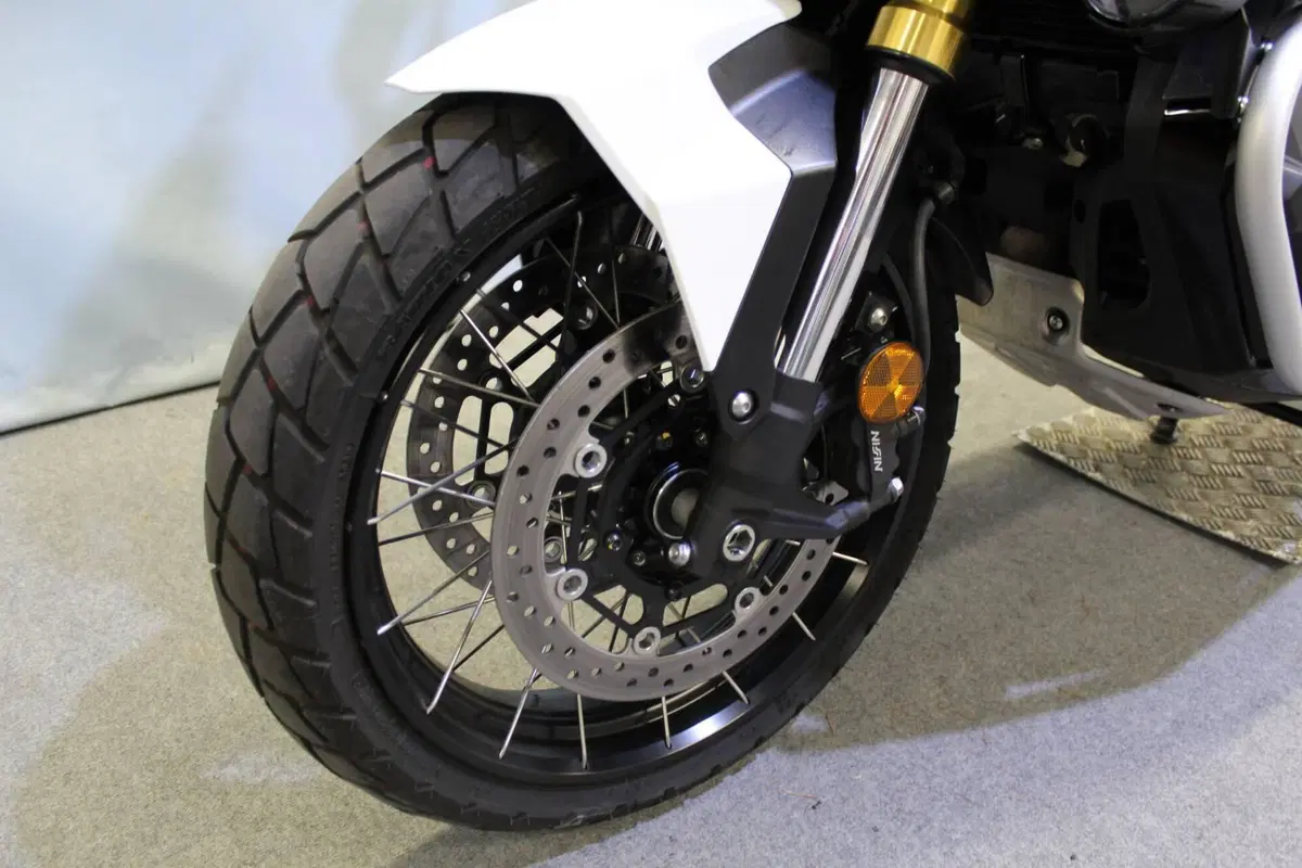 Honda X-ADV 750 Special Edition Gravel (2026) (19)