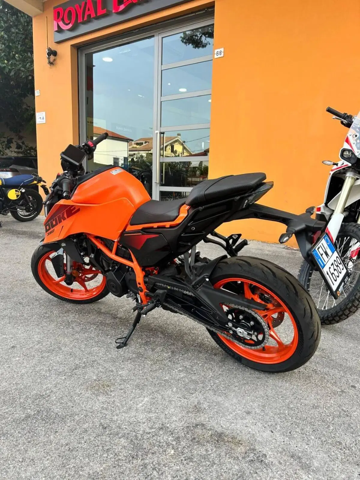 KTM 390 Duke (2026) (4)