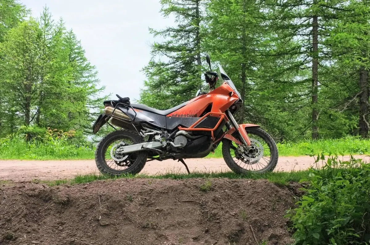 KTM 990 Adventure (2006 - 08) (2)