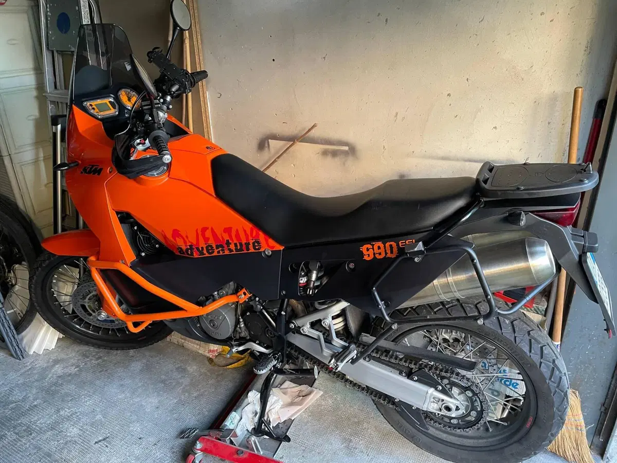 KTM 990 Adventure (2006 - 08) (3)