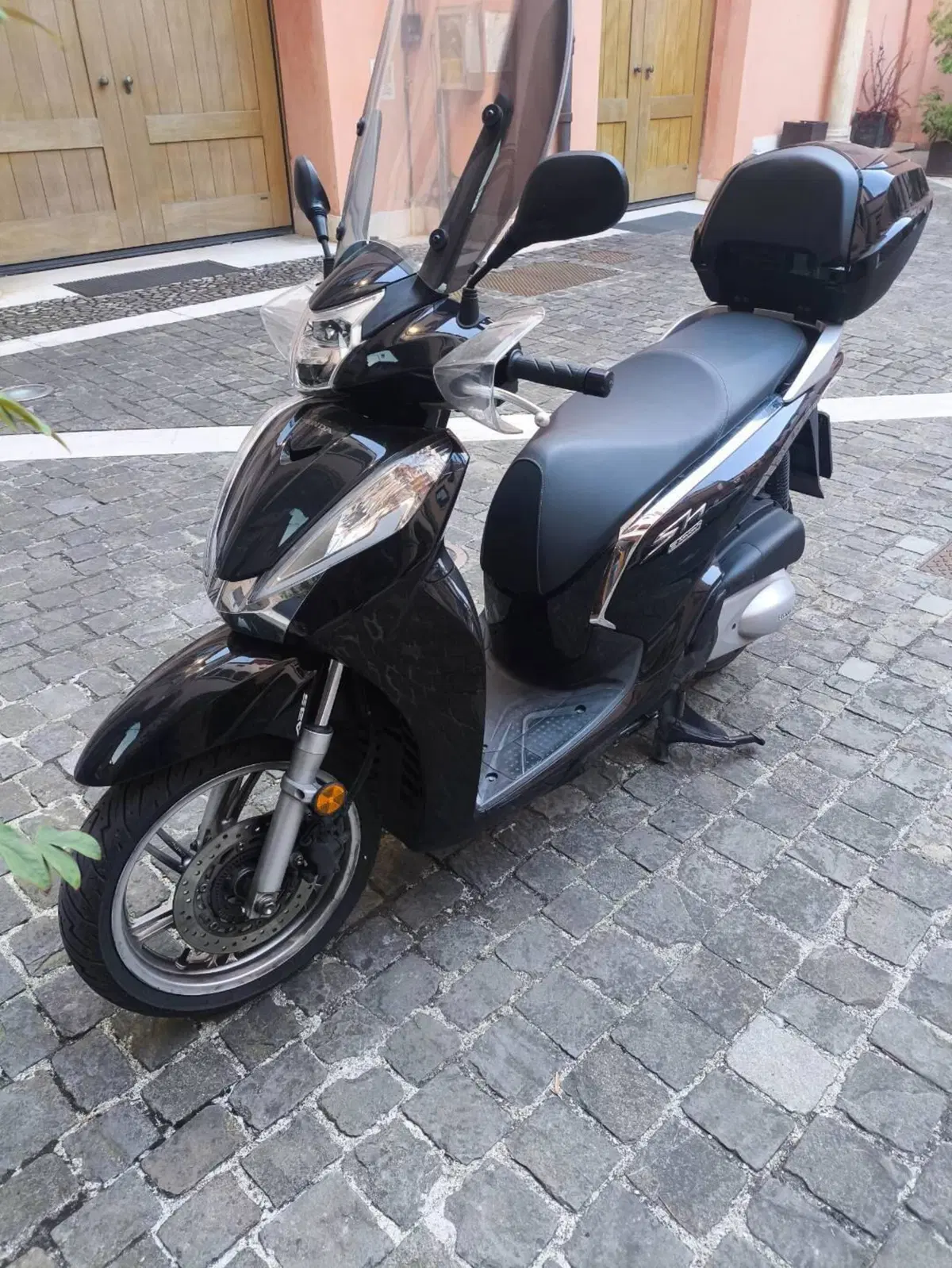 Honda SH 300 i ABS (2016 - 20) (3)
