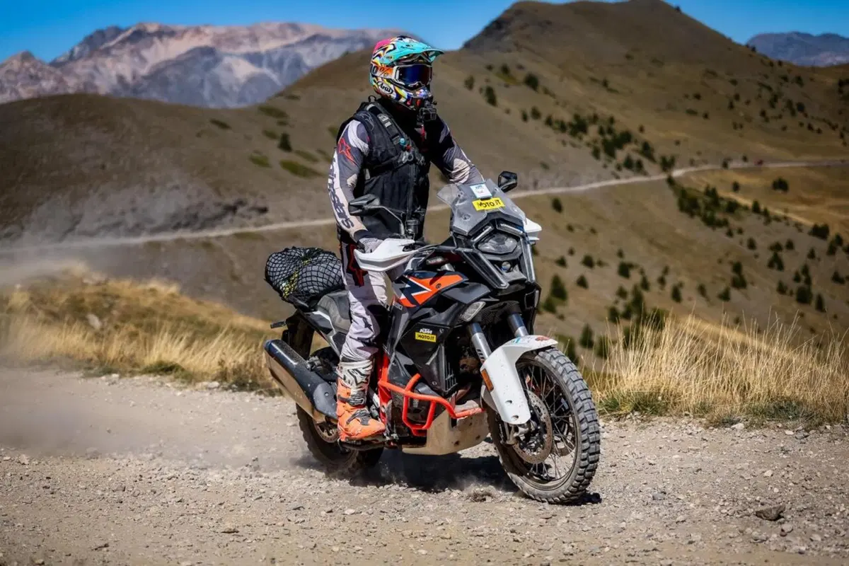 Alla HAT con 173 cavalli! TEST KTM 1390 Super Adventure R, un missile con delle ruote tassellate [VIDEO]