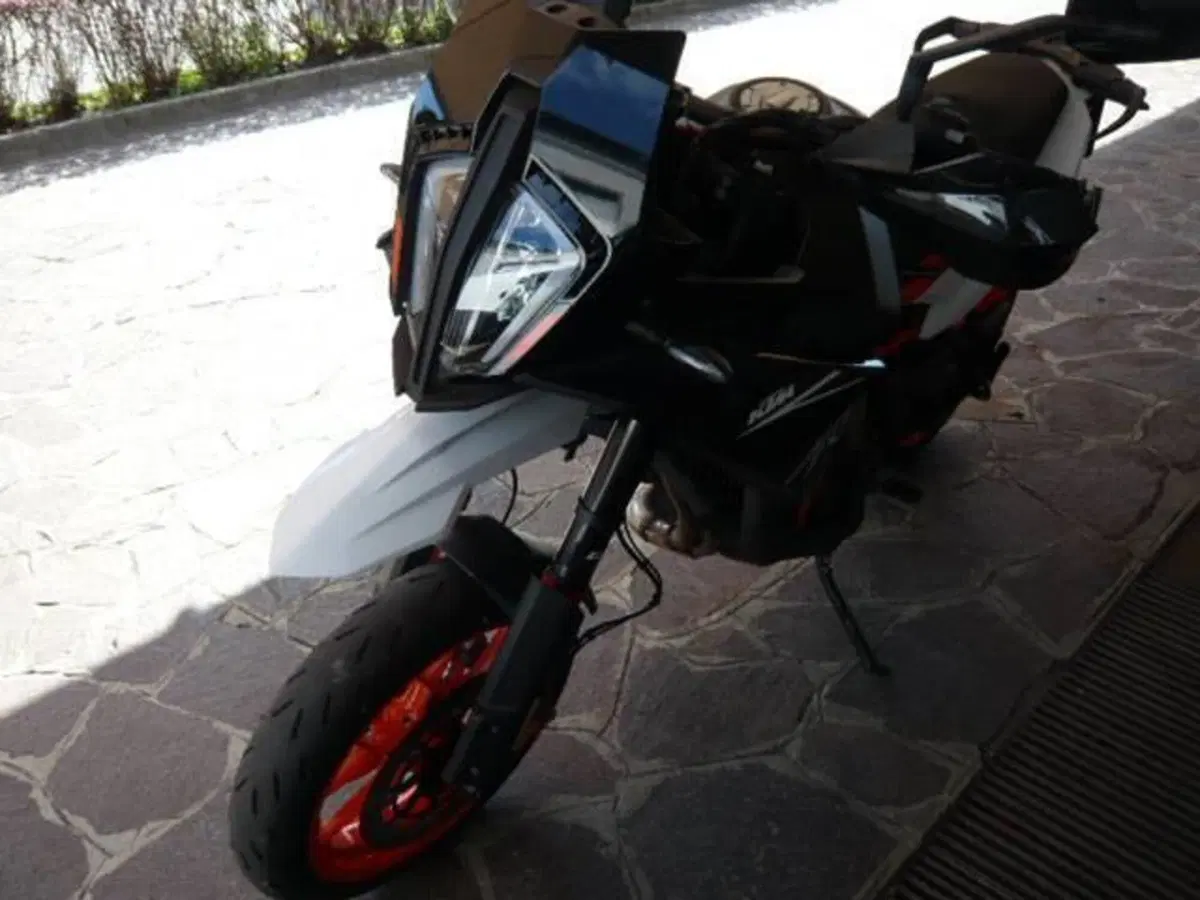 KTM 890 SMT (2023 - 25) (3)