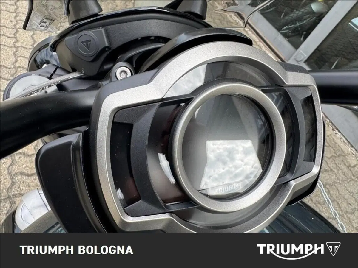 Triumph Rocket 3 Storm GT (2024 - 26) (5)