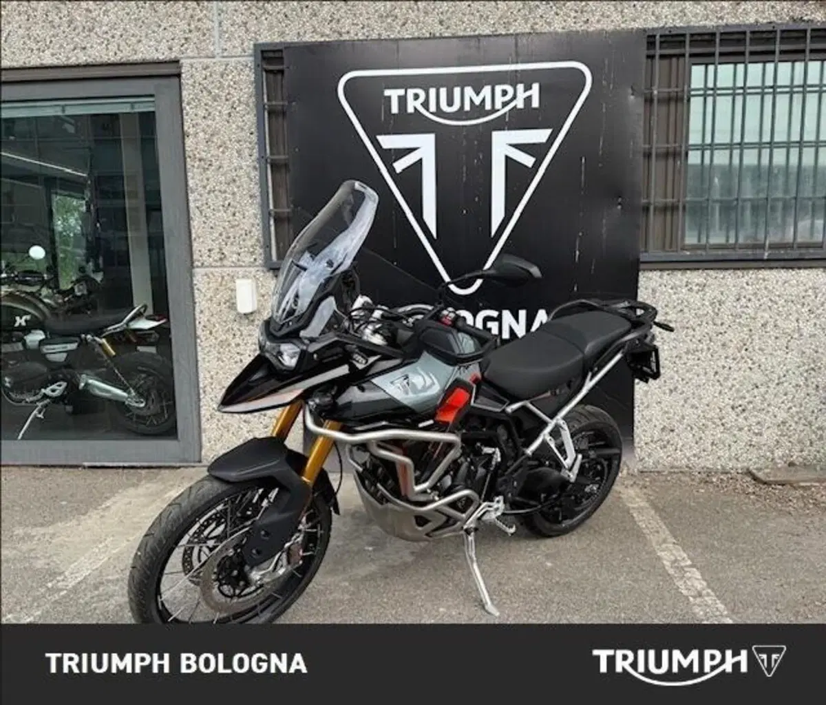 Triumph Tiger 900 Desert Special Edition (2026)