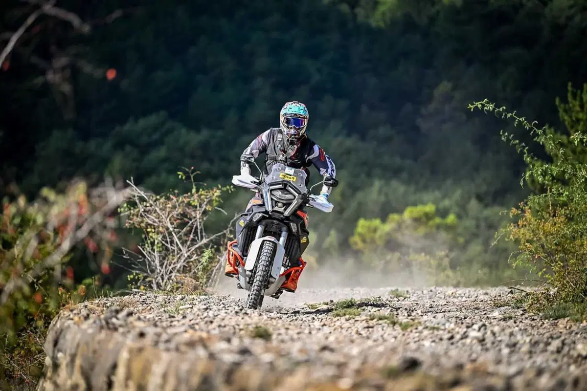 Alla HAT con 173 cavalli! TEST KTM 1390 Super Adventure R, un missile con delle ruote tassellate [VIDEO] (13)