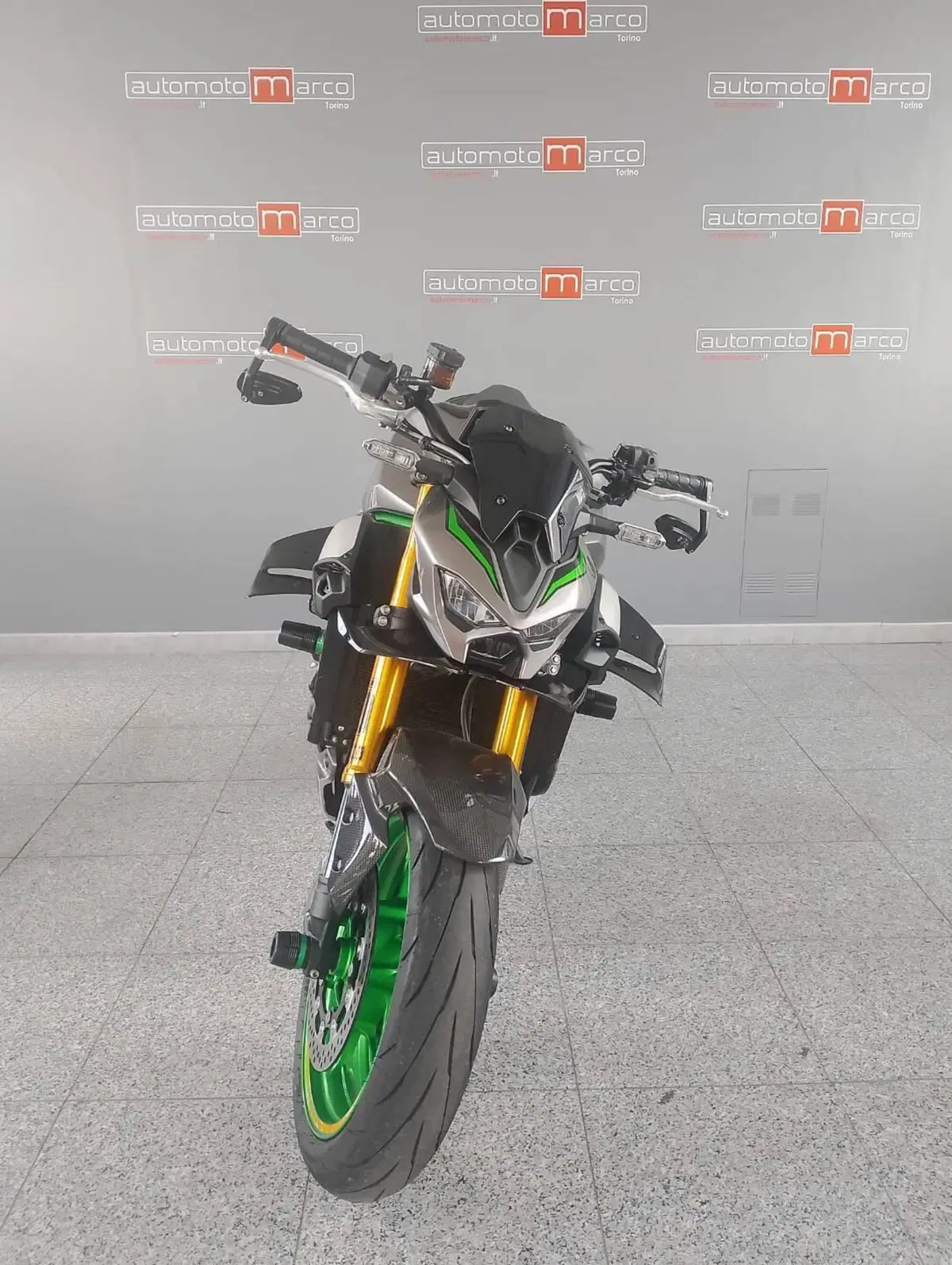 Kawasaki Z 900 SE (2025 - 26) (2)