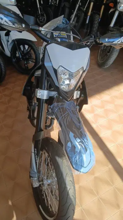 Peugeot XP6 Supermotard (2026) nuova