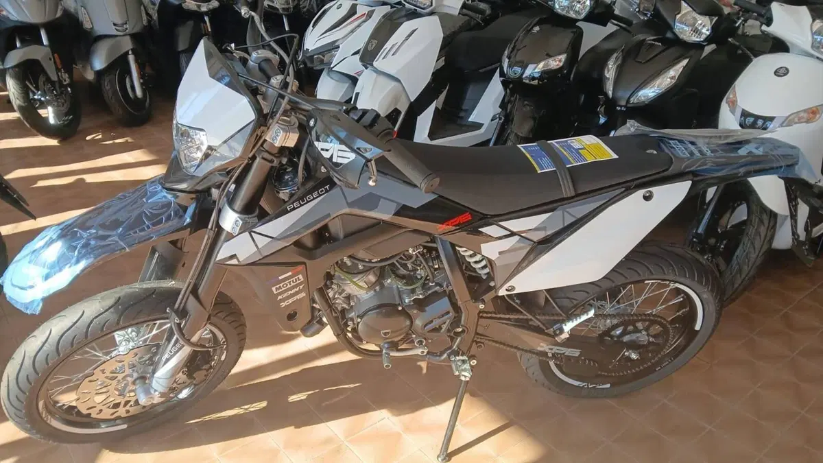 Peugeot XP6 Supermotard (2026) (2)