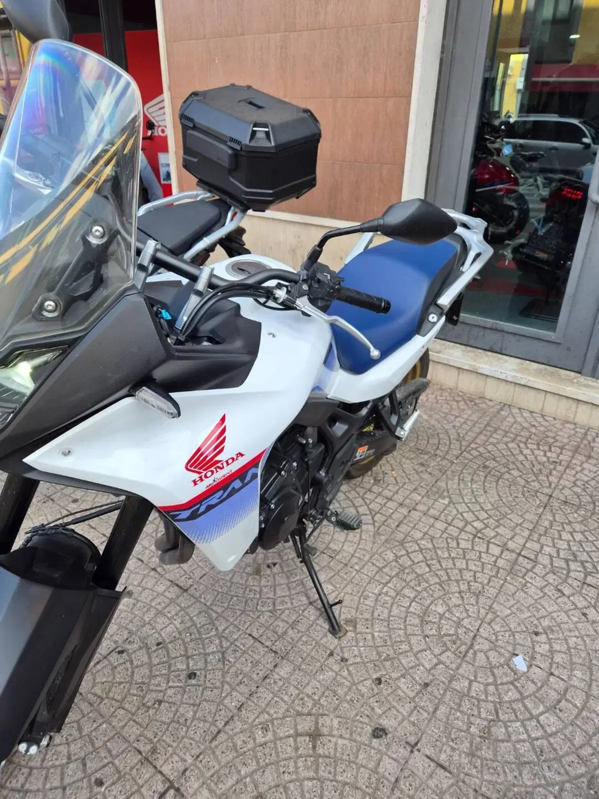 Honda Transalp XL750 (2023 - 24) (3)