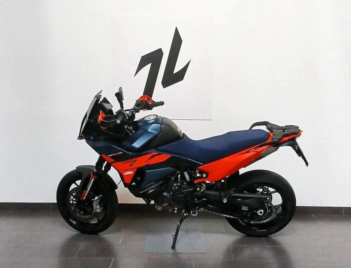 KTM 890 SMT (2026) (3)