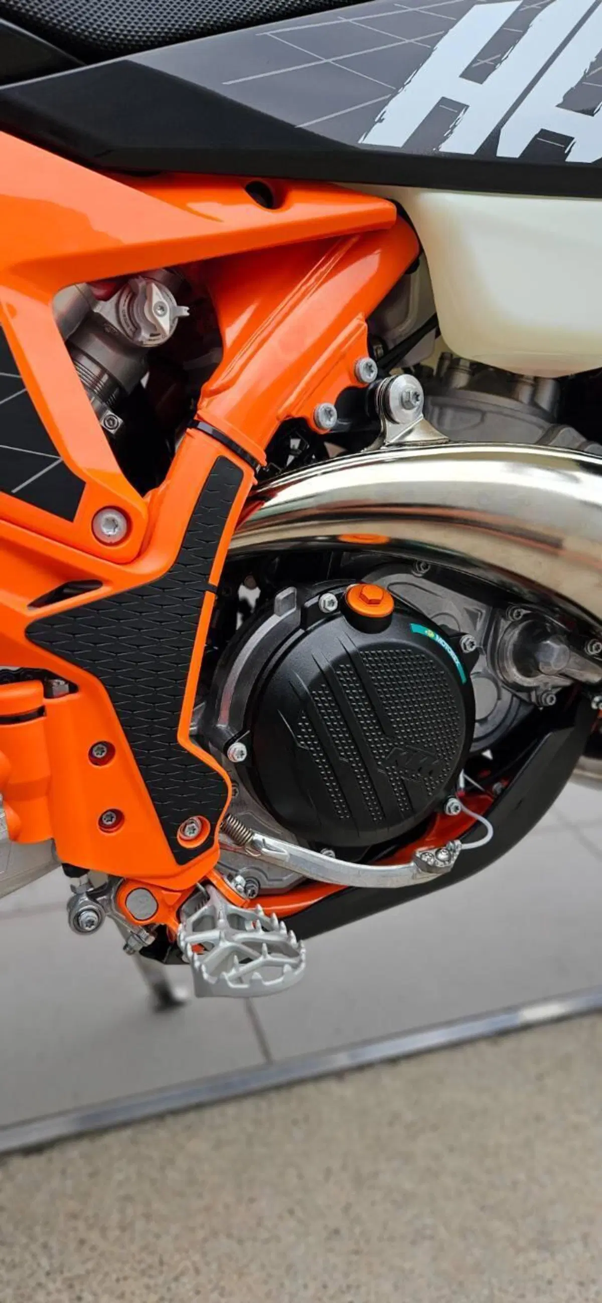 KTM 300 EXC Hardenduro (2027) (19)