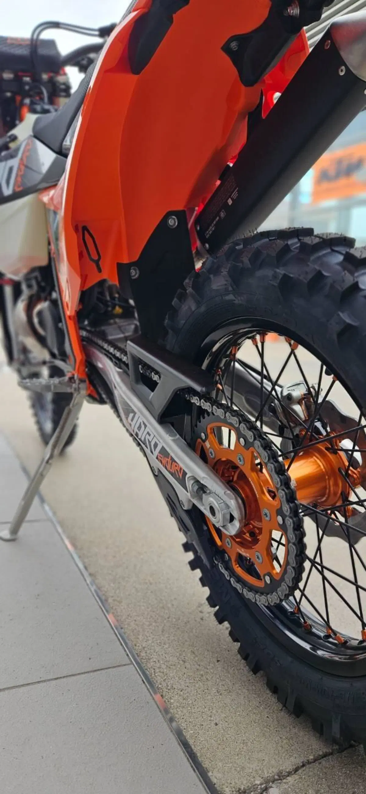 KTM 300 EXC Hardenduro (2027) (15)
