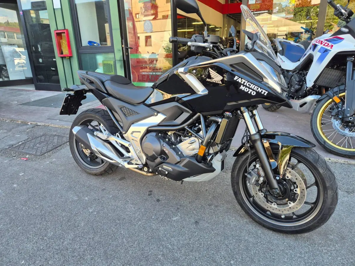 Honda NC 750 X DCT (2025 - 26) (2)