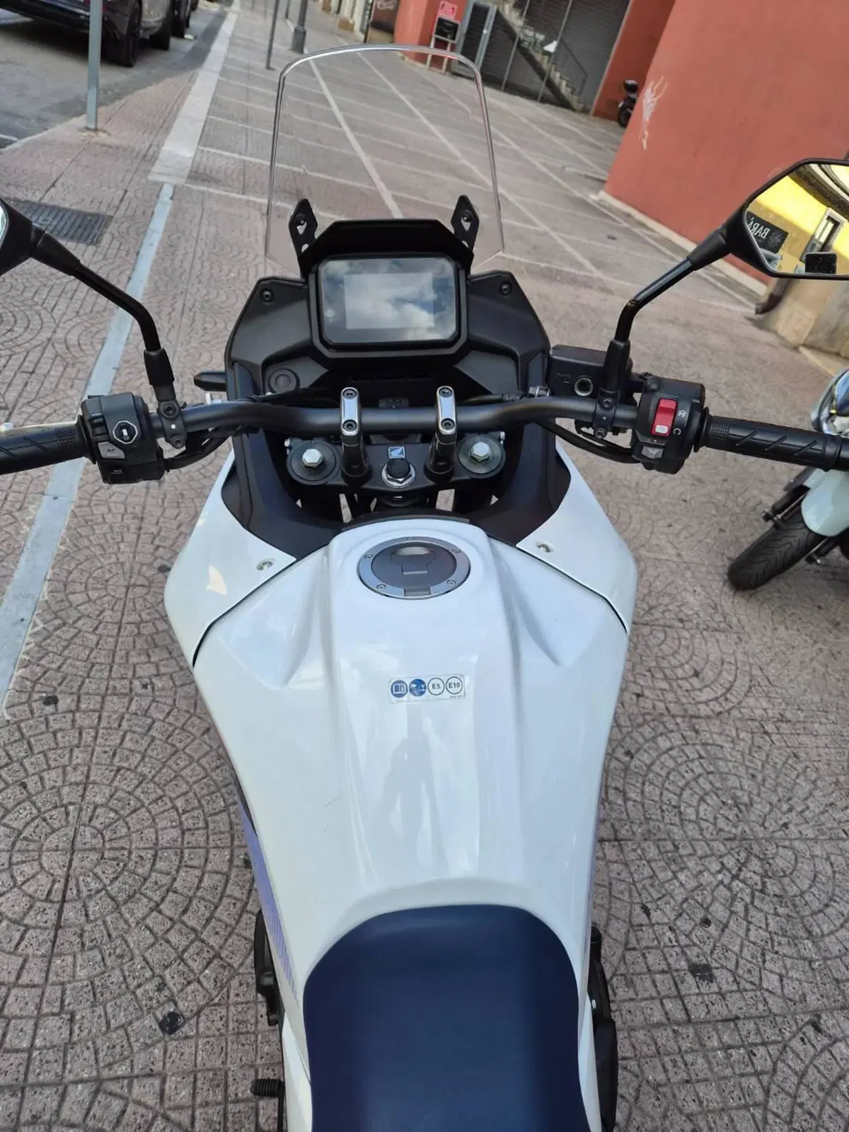 Honda Transalp XL750 (2025) (4)