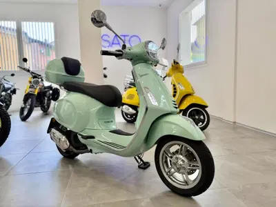 Vespa Primavera 125 (2024 - 25) usata